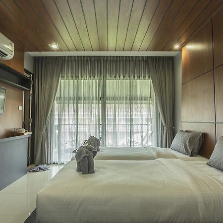 The Breeze Lipe Resort Room photo