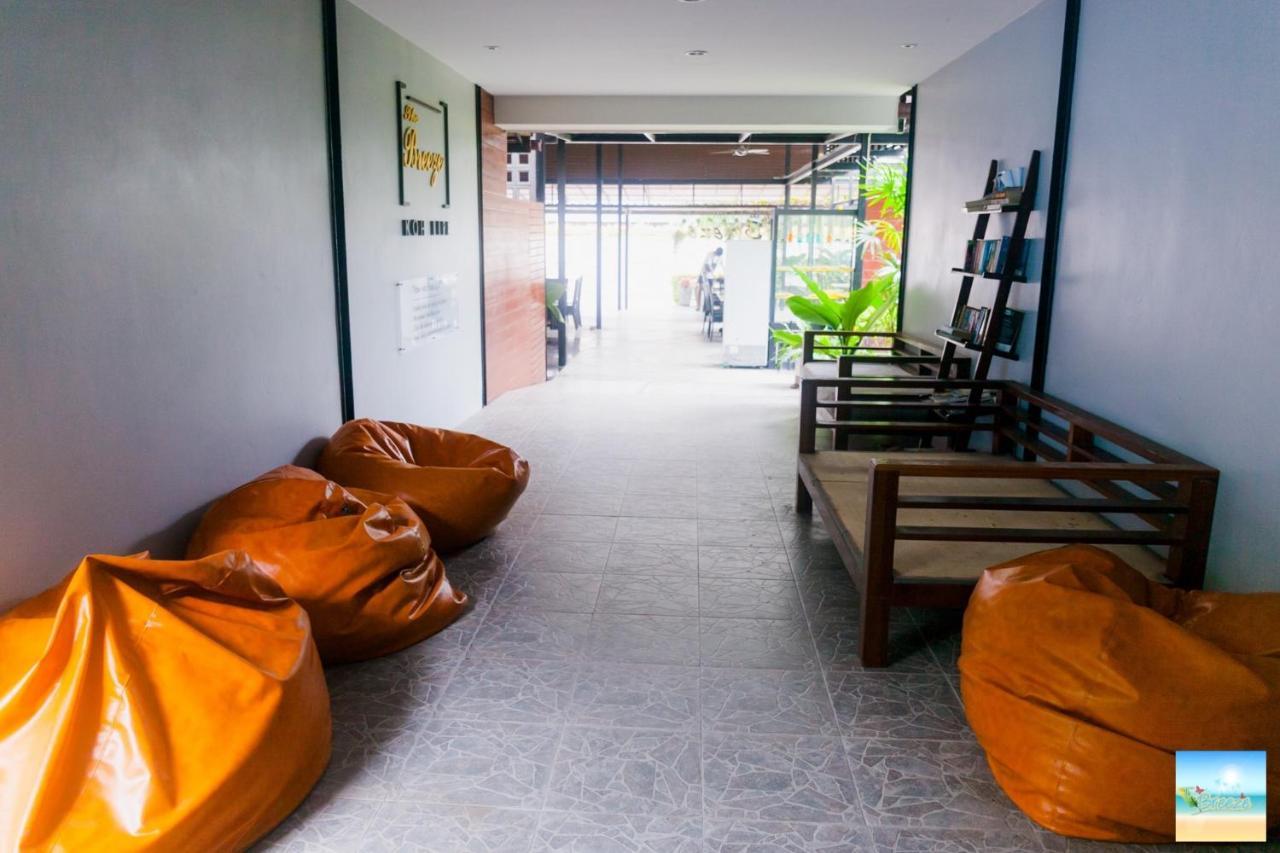 The Breeze Lipe Resort Exterior photo