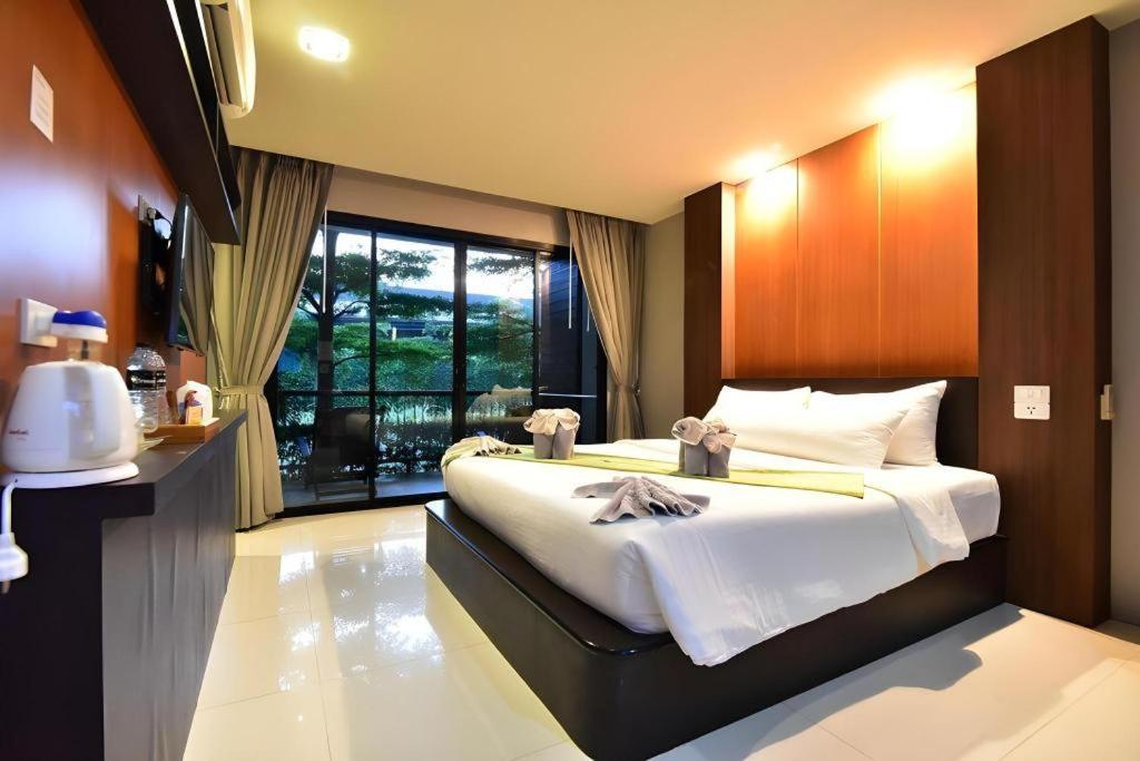 The Breeze Lipe Resort Exterior photo